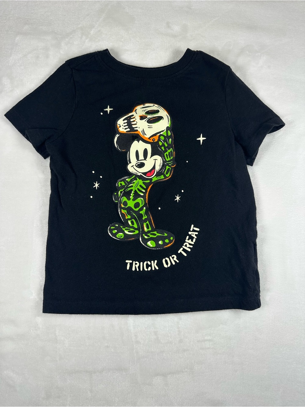 Kids Black Mickey Mouse 'Trick or Treat' Halloween Tee